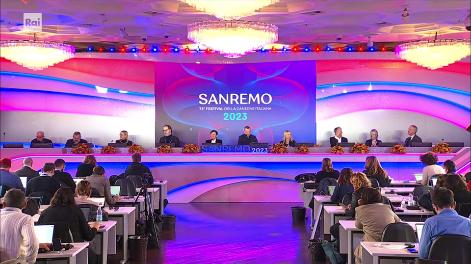 festival-di-sanremo-apre-anna-oxa