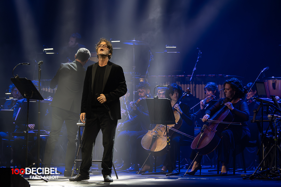 samuele-bersani-in-scena-a-torino-con-lorchestra