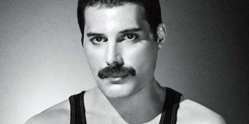 gli-80-anni-di-freddie-mercury