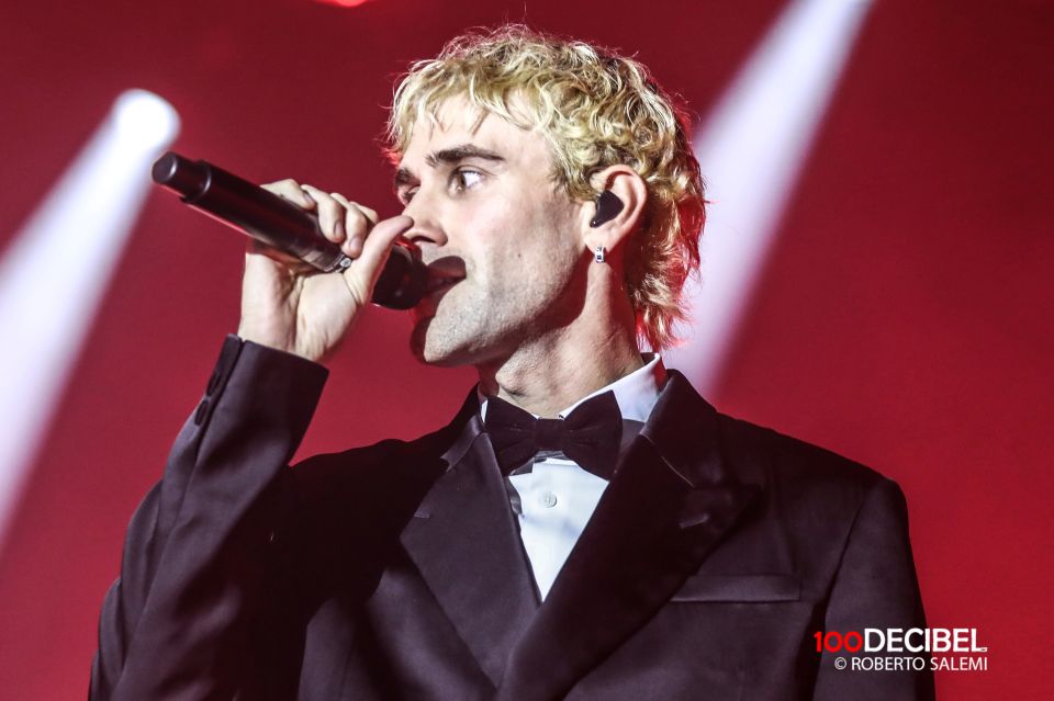 mr-rain-emoziona-la-sua-brescia